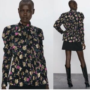 Zara Black and Pink Blouse with Puff Sleeves and Tie Front